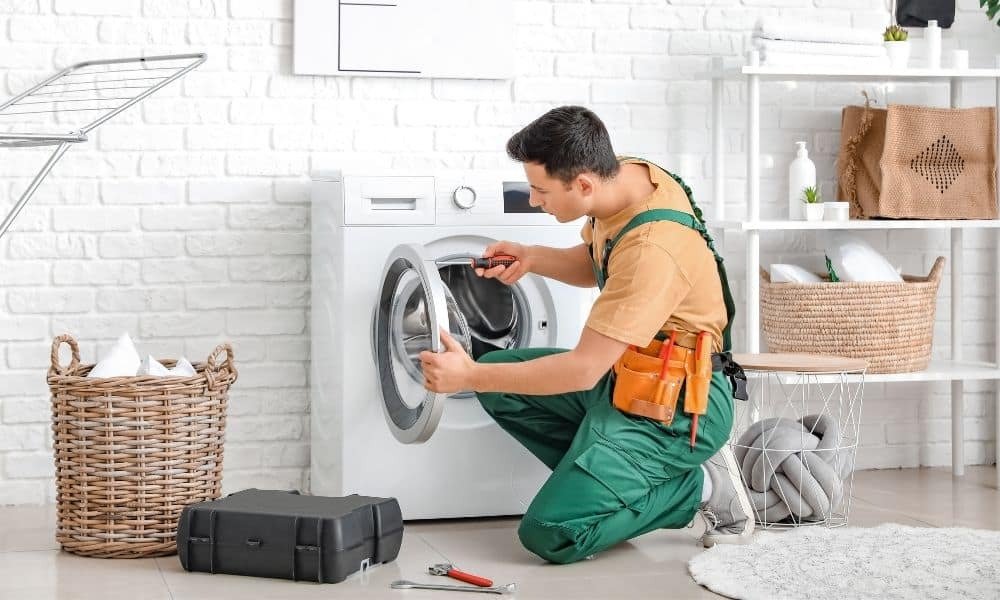 Dubai home bosch washing machine repair